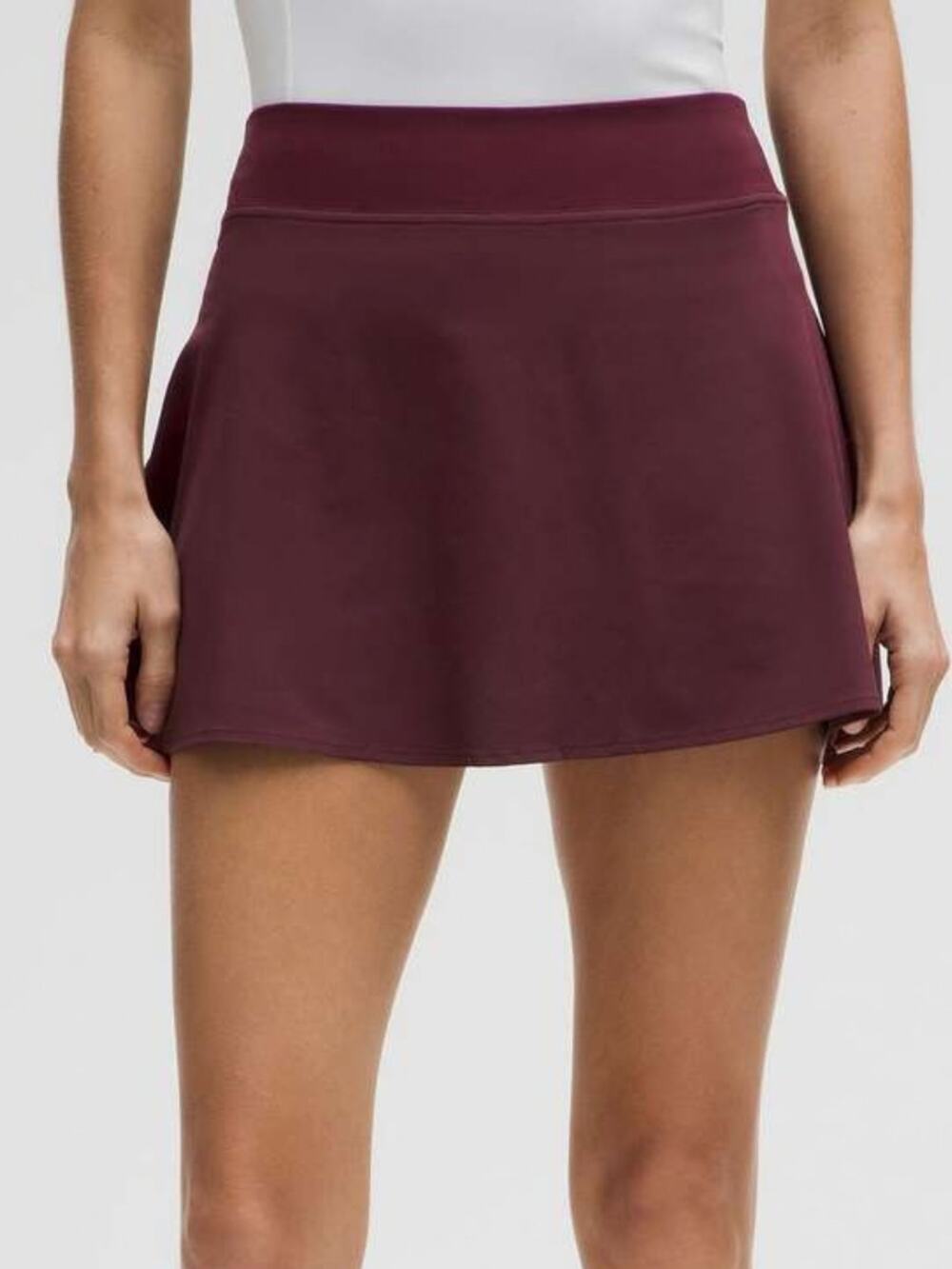 LULULEMON Lightweight High-Rise Tennis Skirt Size 6 Garnet